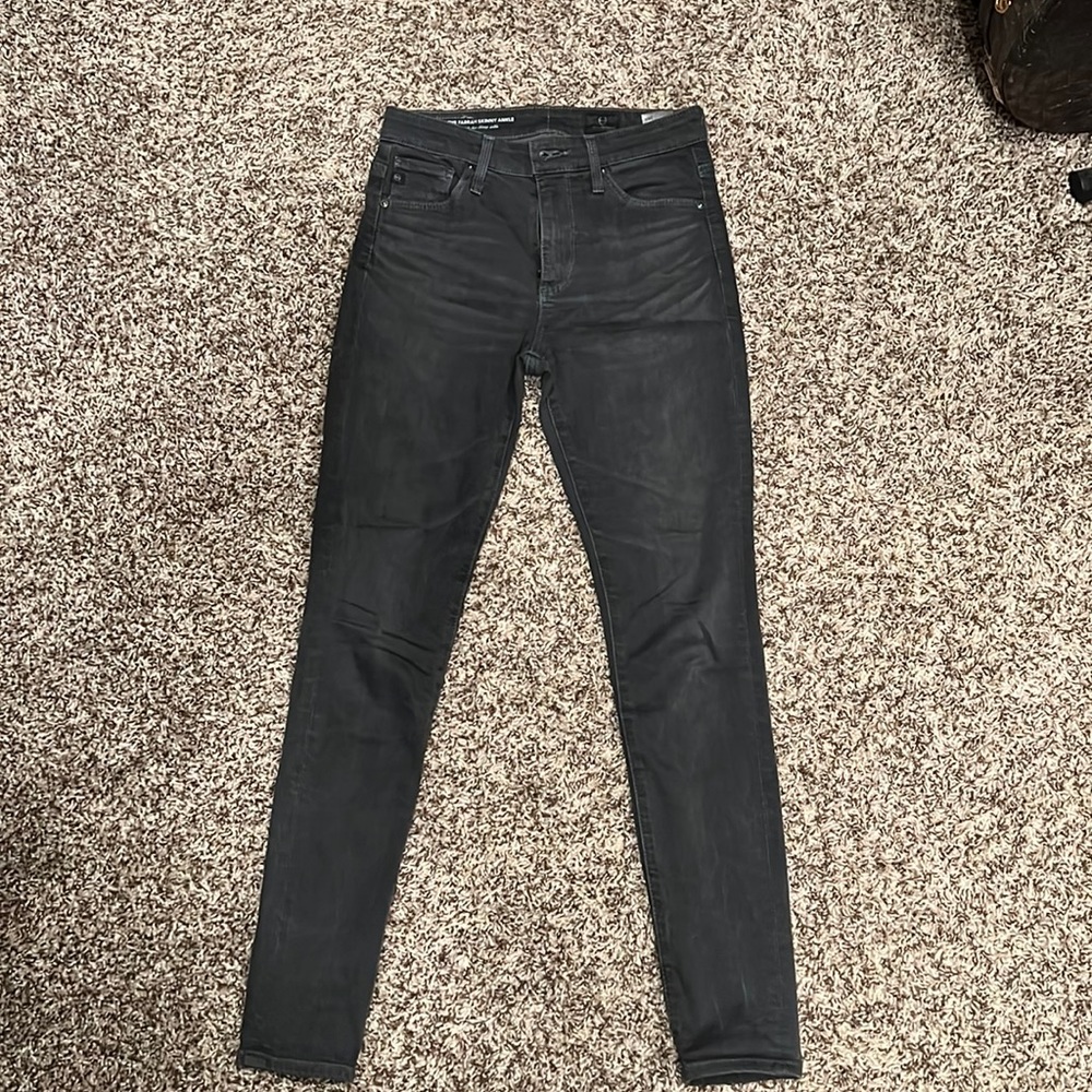 AG the Farrah skinny high rise ankle size  24 gray